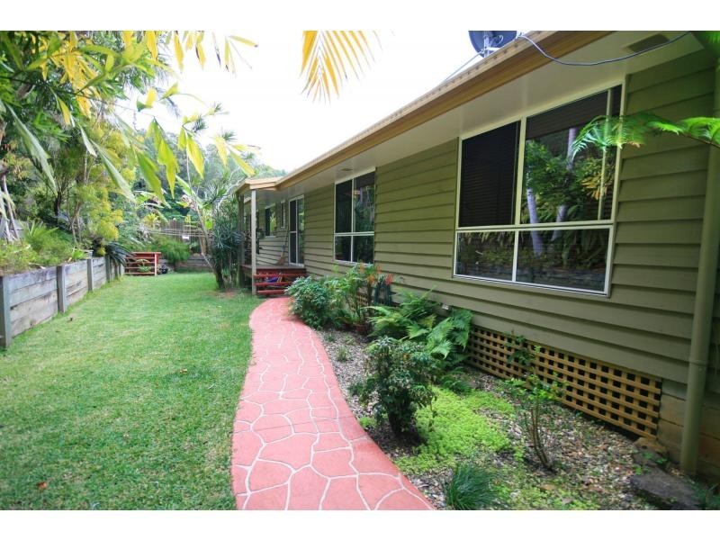 29 Bartlett Street, Nambour QLD 4560