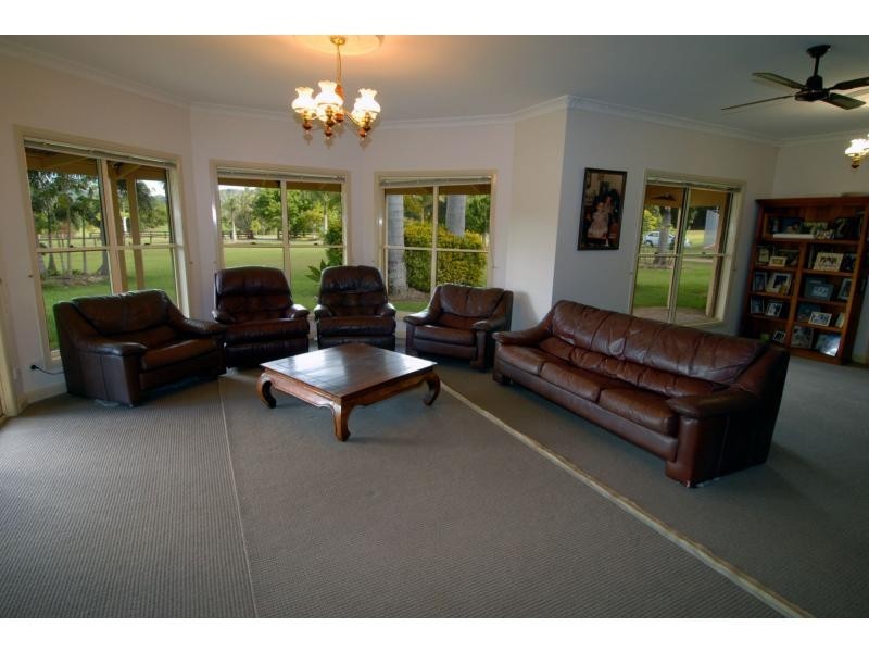 72 Willandra Place, Kureelpa QLD 4560