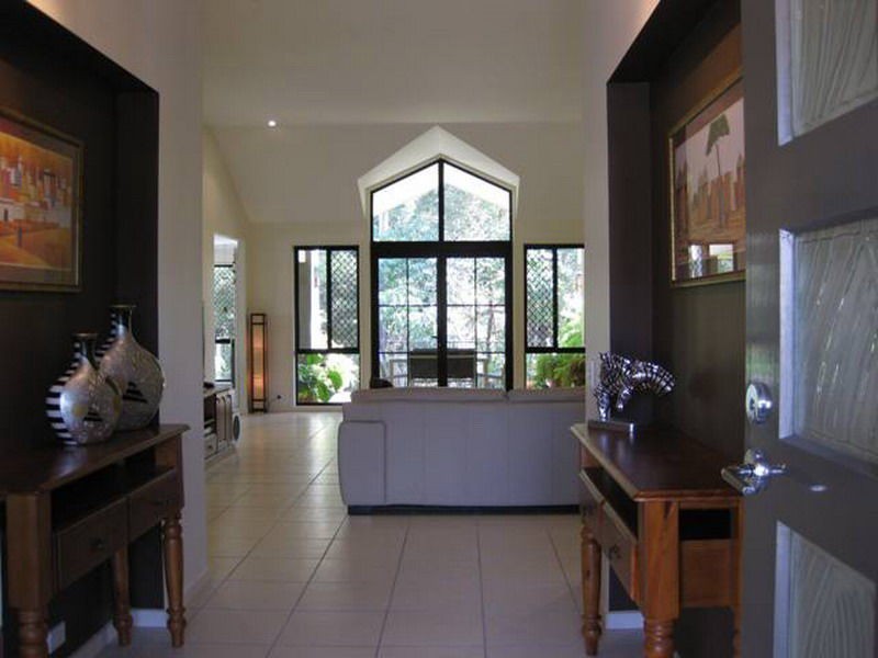 2 Flame Tree Court, Palmwoods QLD 4555