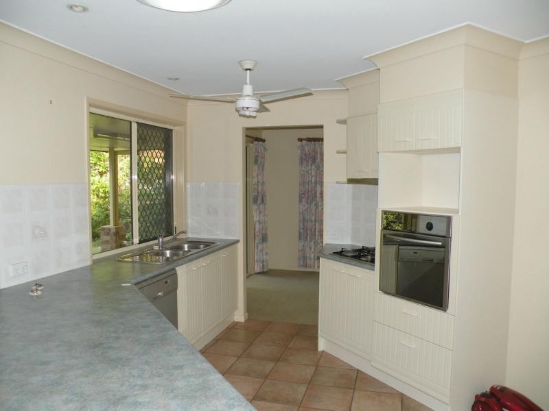 39 Garden Vale Drive, Nambour QLD 4560