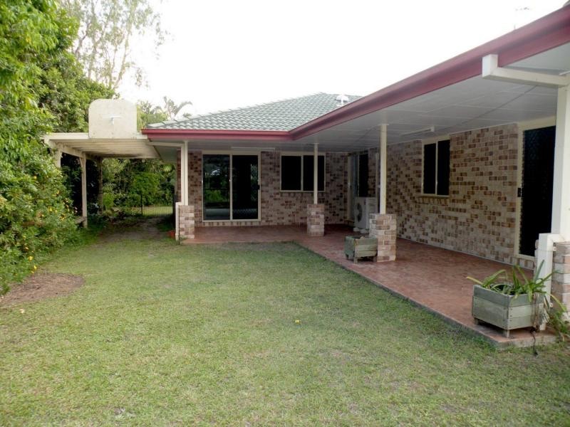 39 Garden Vale Drive, Nambour QLD 4560