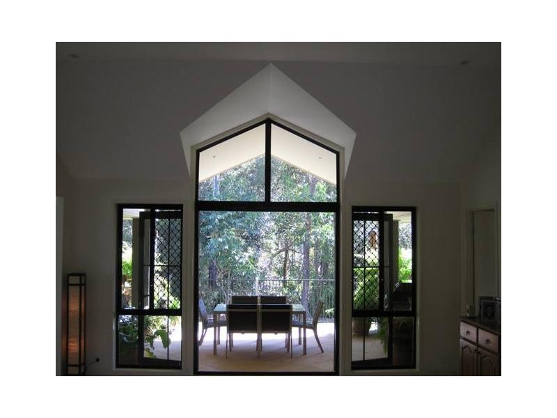 2 Flame Tree Court, Palmwoods QLD 4555