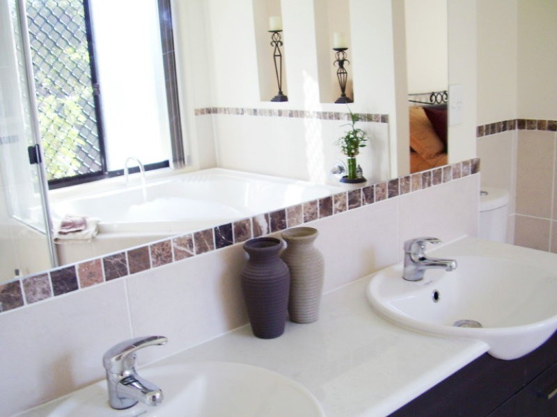 2 Flame Tree Court, Palmwoods QLD 4555