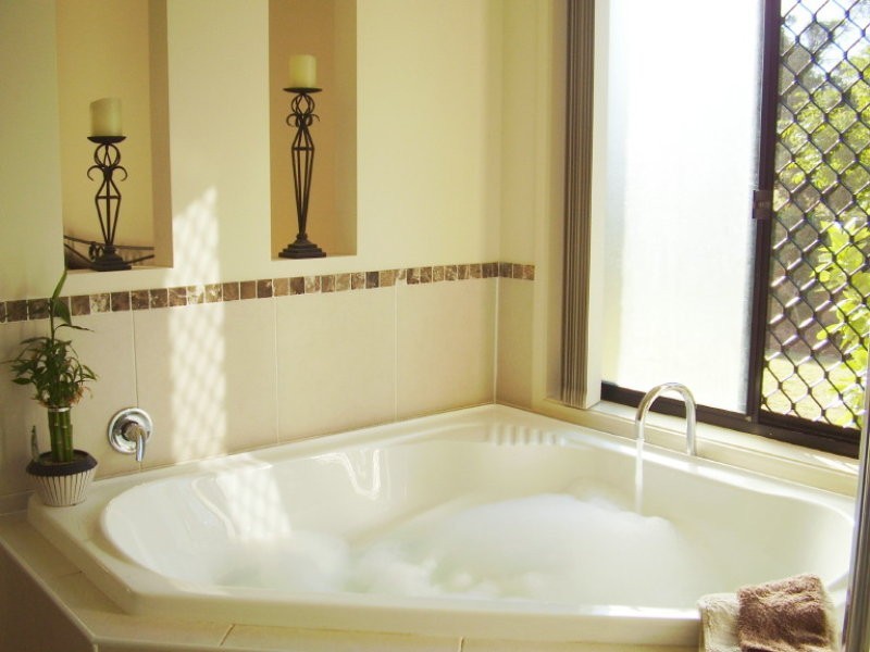 2 Flame Tree Court, Palmwoods QLD 4555