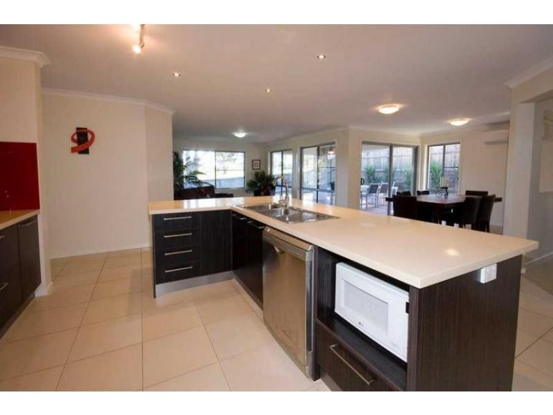 35 Paynters Pocket Avenue, Palmwoods QLD 4555
