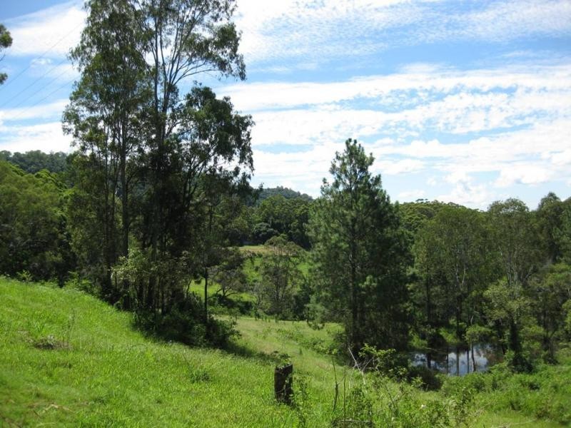 L4 Simons Road, Nambour QLD 4560