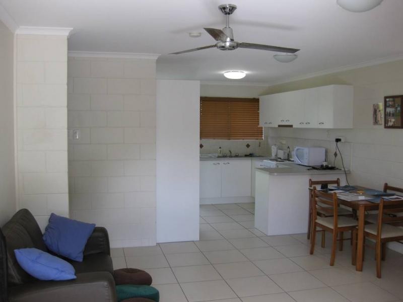 5/36 Jarnahill Drive, Mount Coolum QLD 4573