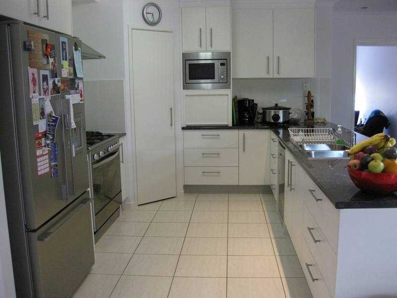 36 Paynters Pocket Avenue, Palmwoods QLD 4555