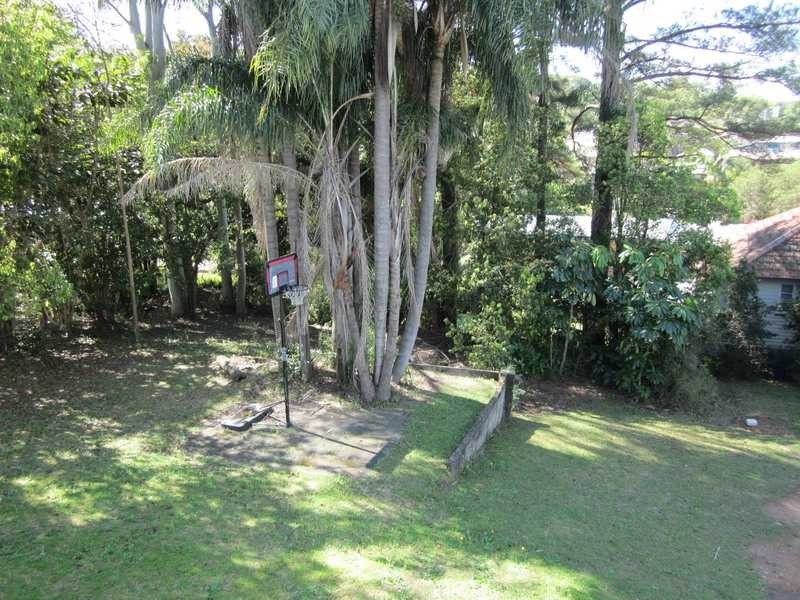18 Hospital Road, Nambour QLD 4560