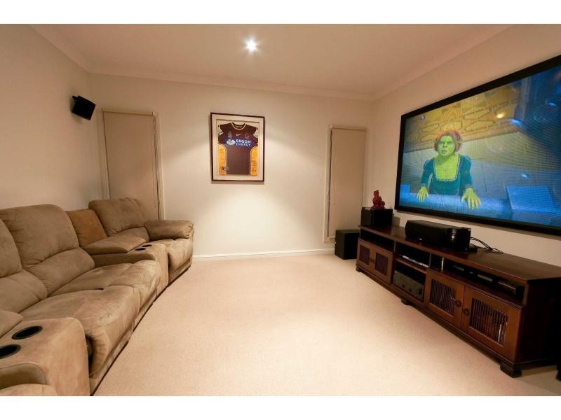 10 Wombat Place, Ninderry QLD 4561