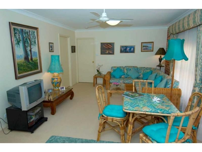 D1040 Princes Highway, Falls Creek NSW 2540