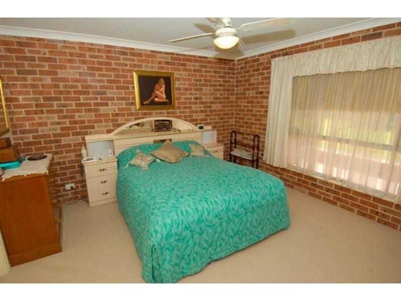D1040 Princes Highway, Falls Creek NSW 2540
