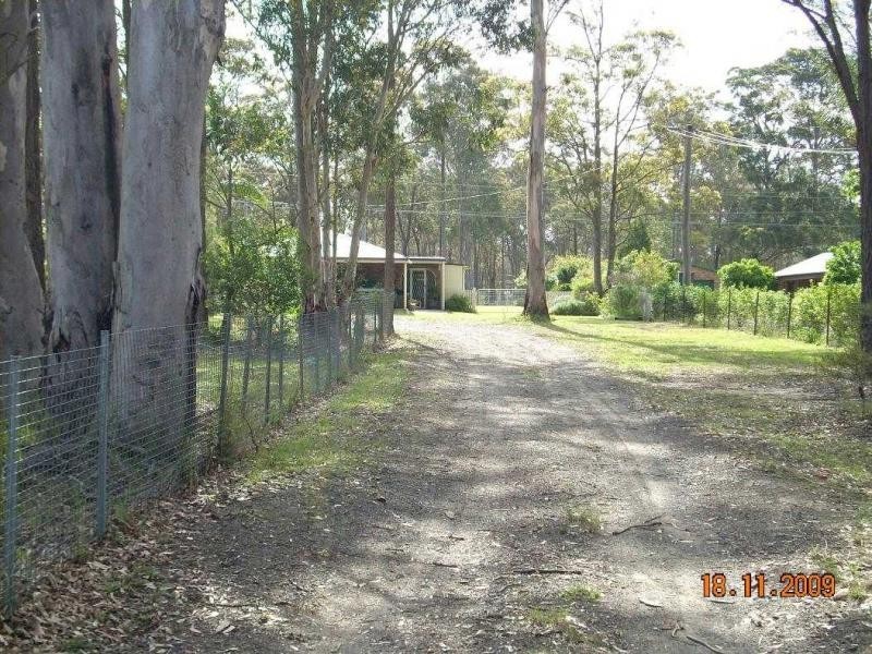 D1040 Princes Highway, Falls Creek NSW 2540