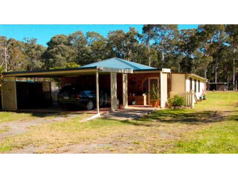 D1040 Princes Highway, Falls Creek NSW 2540