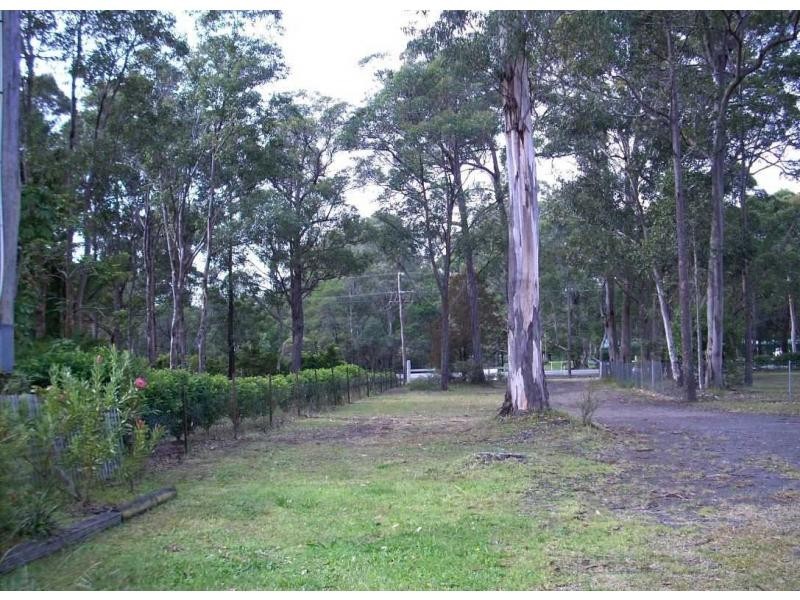 D1040 Princes Highway, Falls Creek NSW 2540