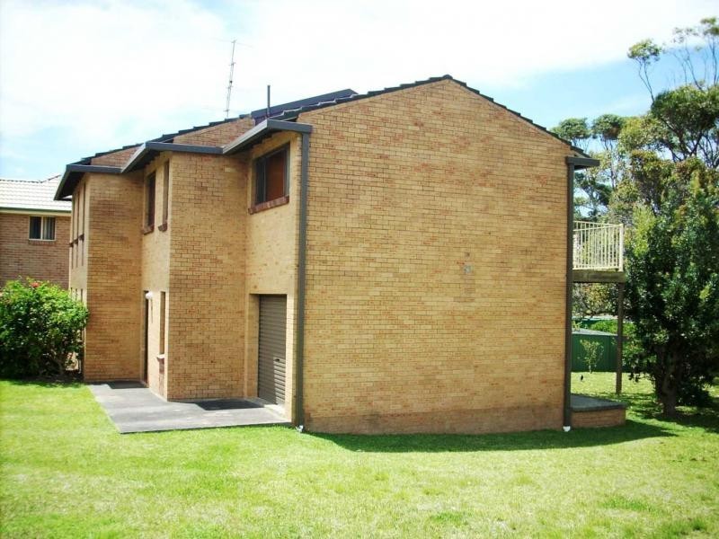 4 Deas Thomson Street, Vincentia NSW 2540