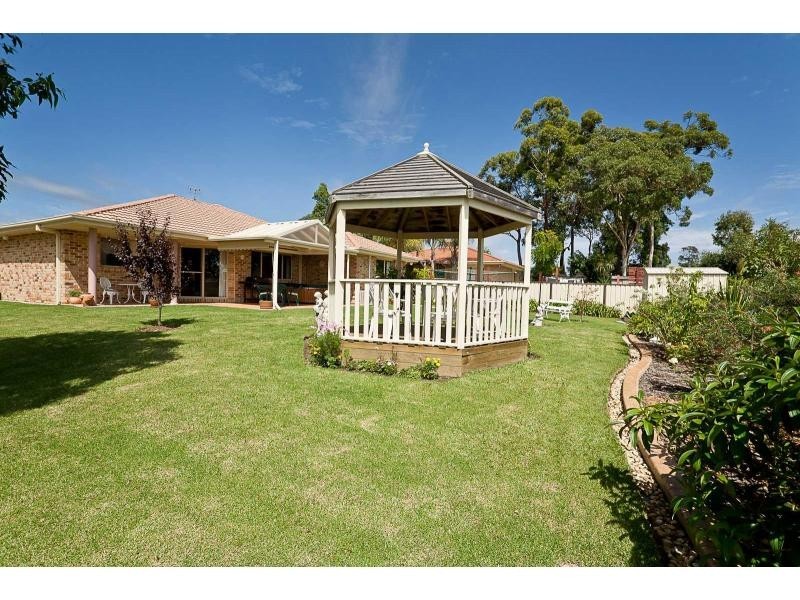 17 Tahnee Street, Sanctuary Point NSW 2540