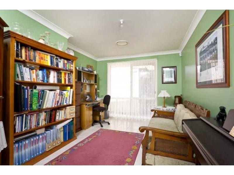 25 Streamside Street, Woollamia NSW 2540