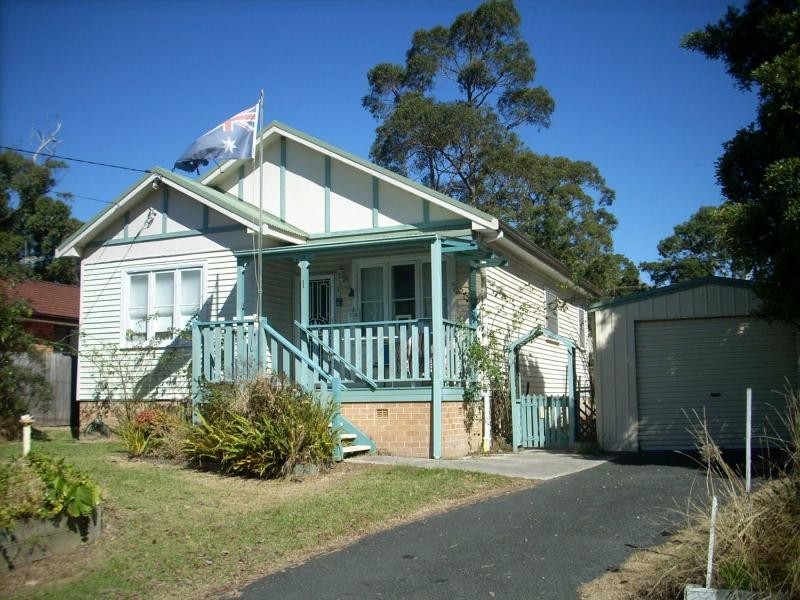 1 Boronia Avenue, Sanctuary Point NSW 2540