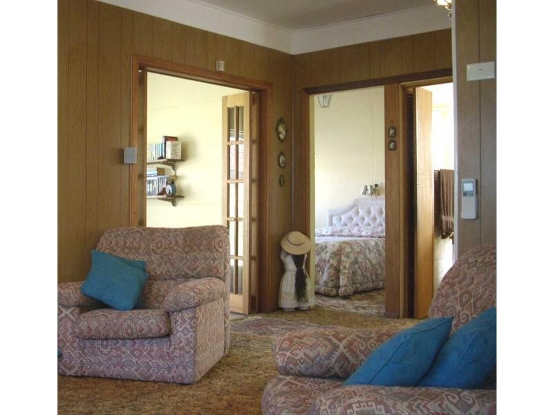 52 Sanctuary Point Road, Sanctuary Point NSW 2540