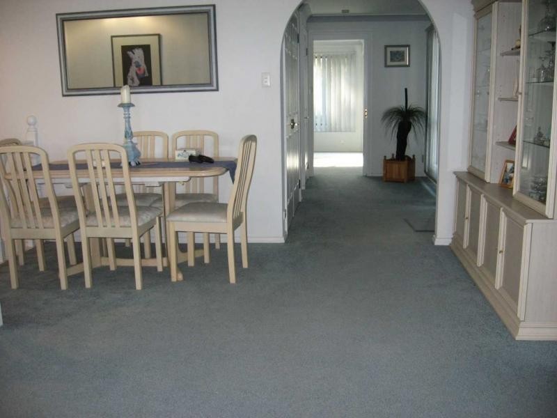 4 Loralyn Avenue, St Georges Basin NSW 2540