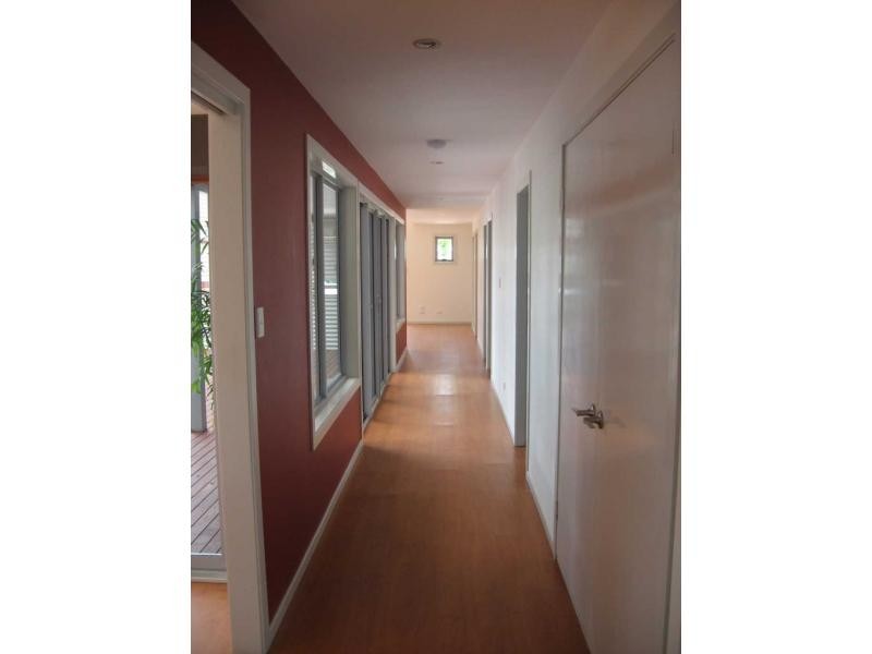 7 Mathie Street, Basin View NSW 2540