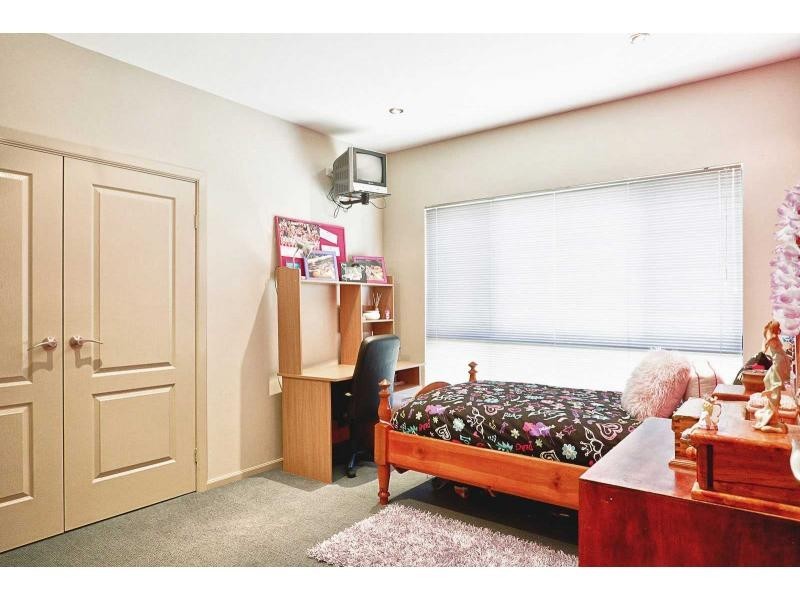 21 Maxwell Crescent, Sanctuary Point NSW 2540