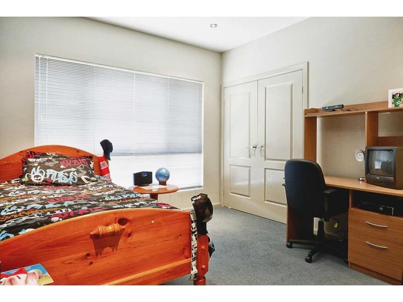 21 Maxwell Crescent, Sanctuary Point NSW 2540