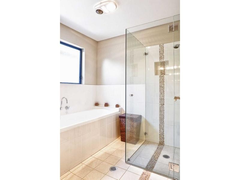 21 Maxwell Crescent, Sanctuary Point NSW 2540