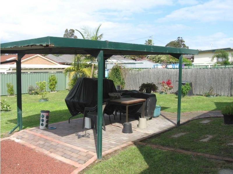 8 Boronia Avenue, Sanctuary Point NSW 2540