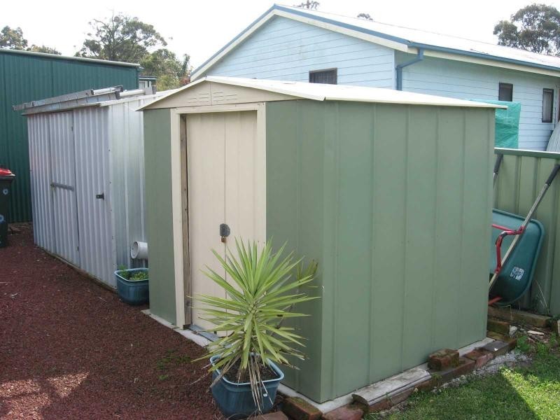 8 Boronia Avenue, Sanctuary Point NSW 2540
