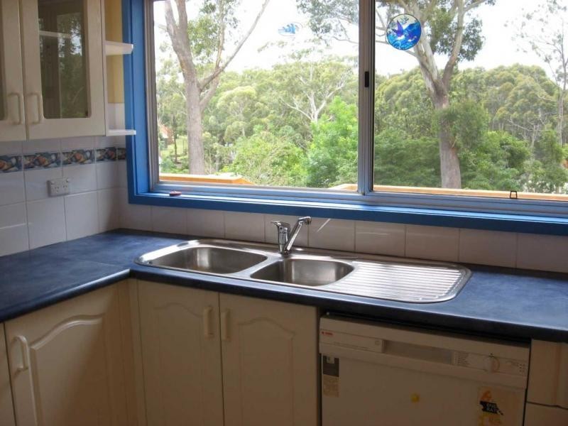 16 Frederick Street, Vincentia NSW 2540