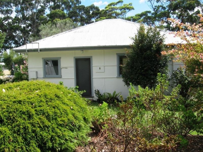 326 Elizabeth Drive, Vincentia NSW 2540