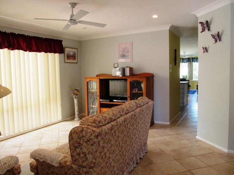 2 Jackson Close, St Georges Basin NSW 2540