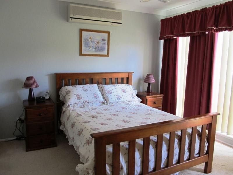 2 Jackson Close, St Georges Basin NSW 2540