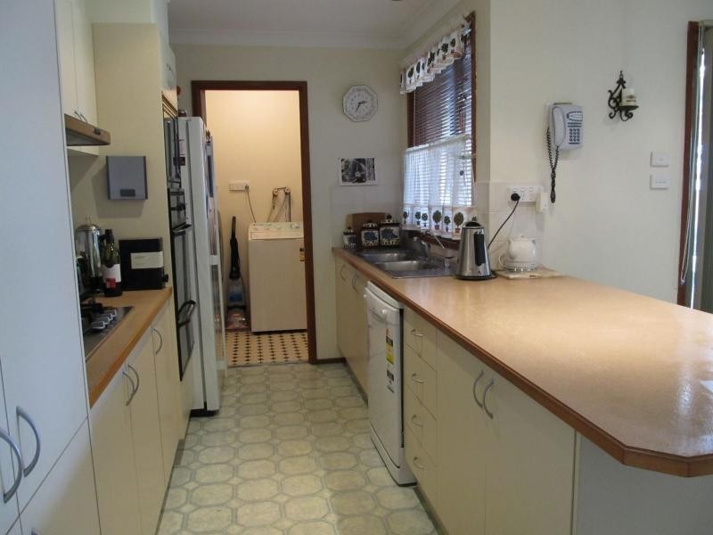 17 Durnford Place, St Georges Basin NSW 2540