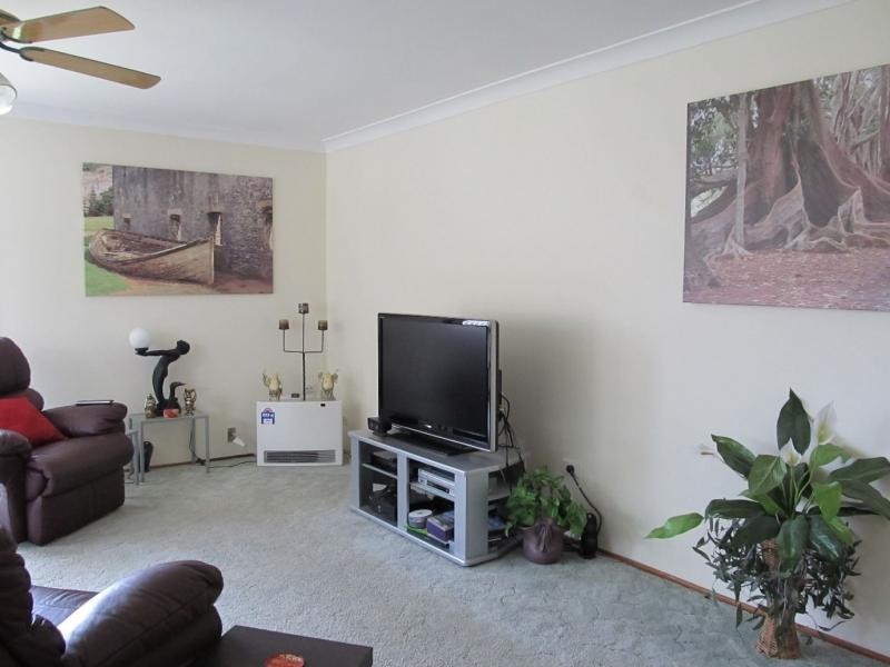 17 Durnford Place, St Georges Basin NSW 2540