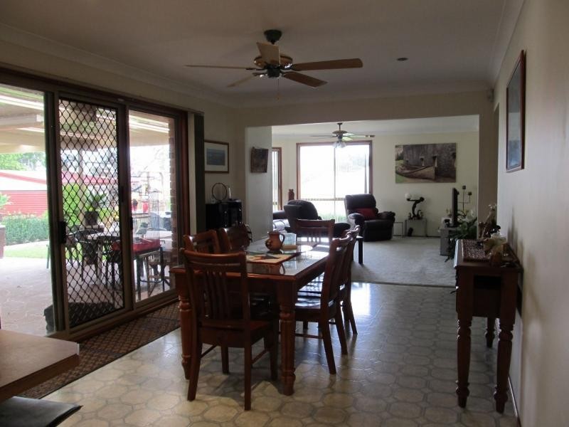 17 Durnford Place, St Georges Basin NSW 2540