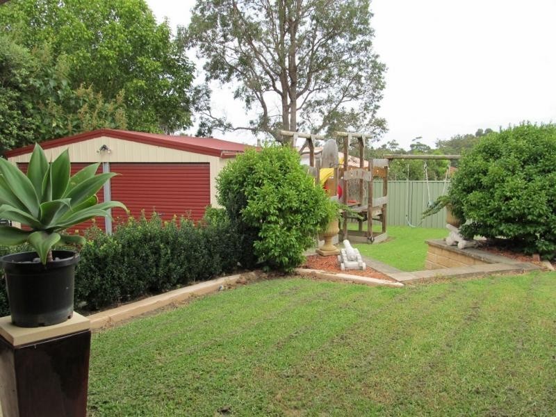 17 Durnford Place, St Georges Basin NSW 2540
