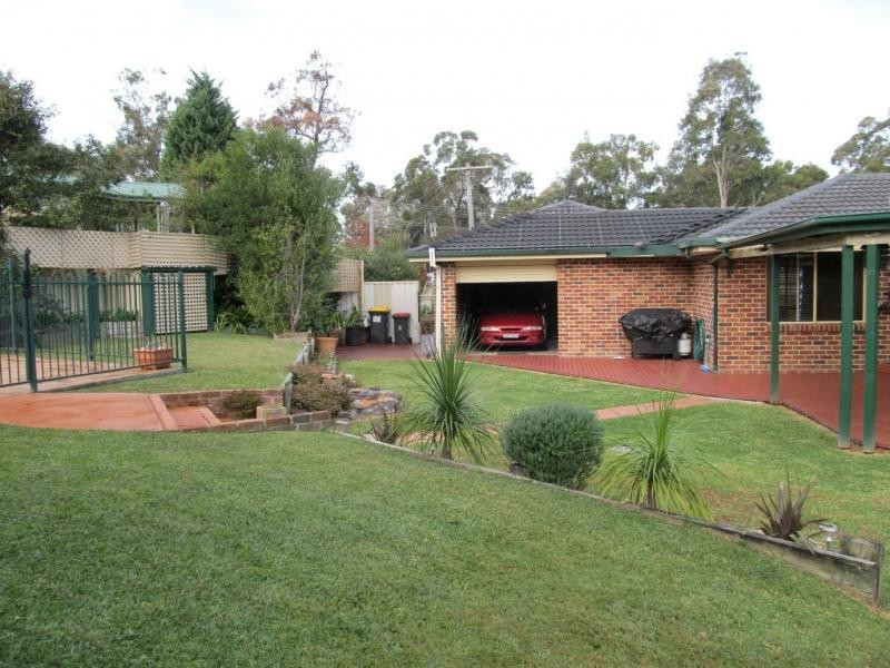 8 Wahroonga Close, St Georges Basin NSW 2540