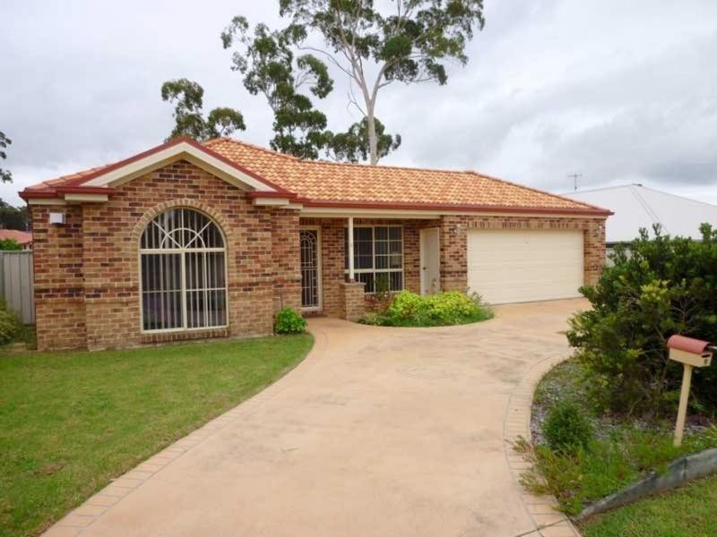 9 Maxwell Crescent, Sanctuary Point NSW 2540