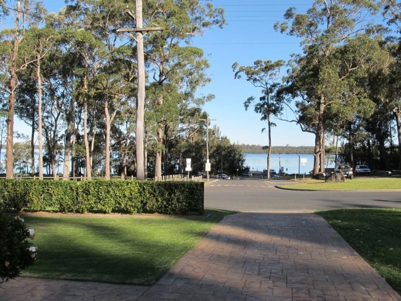 5 Basin View Parade, Basin View NSW 2540
