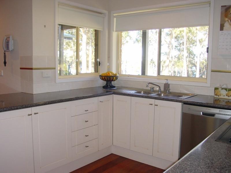 5 Basin View Parade, Basin View NSW 2540