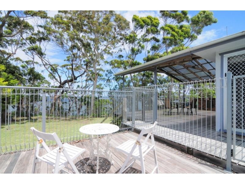 14 Greville Avenue, Sanctuary Point NSW 2540