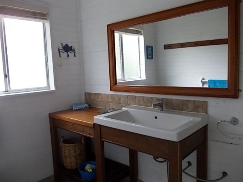437 Elizabeth Drive, Vincentia NSW 2540