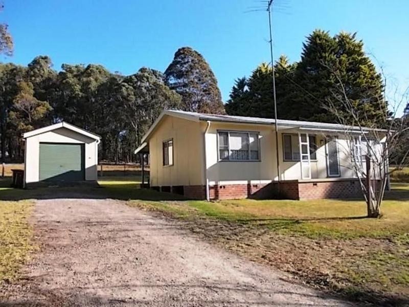 78 Woollamia Road, Falls Creek NSW 2540
