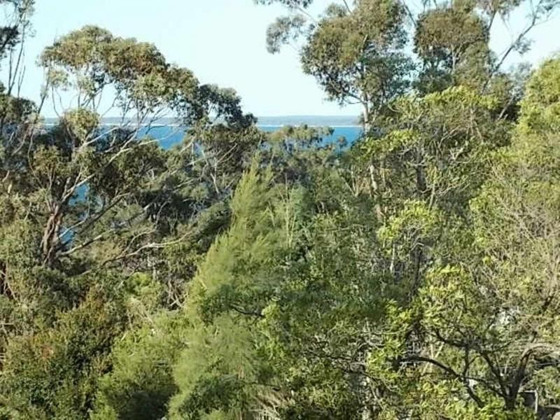 22 Waldegrave Crescent, Vincentia NSW 2540