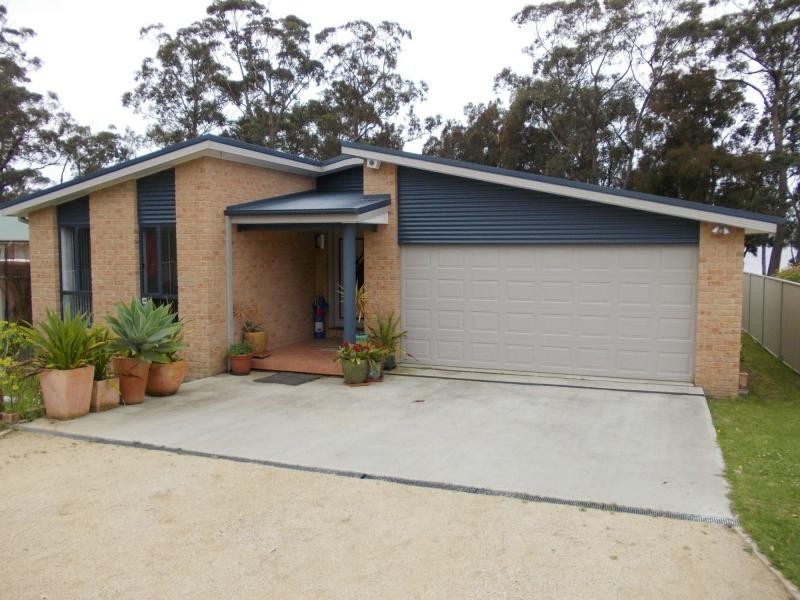 126 Sanctuary Point Road, Sanctuary Point NSW 2540