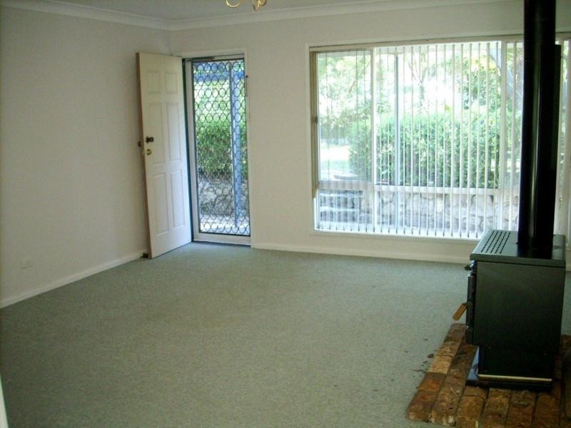 90 MacGibbon Parade, Old Erowal Bay NSW 2540