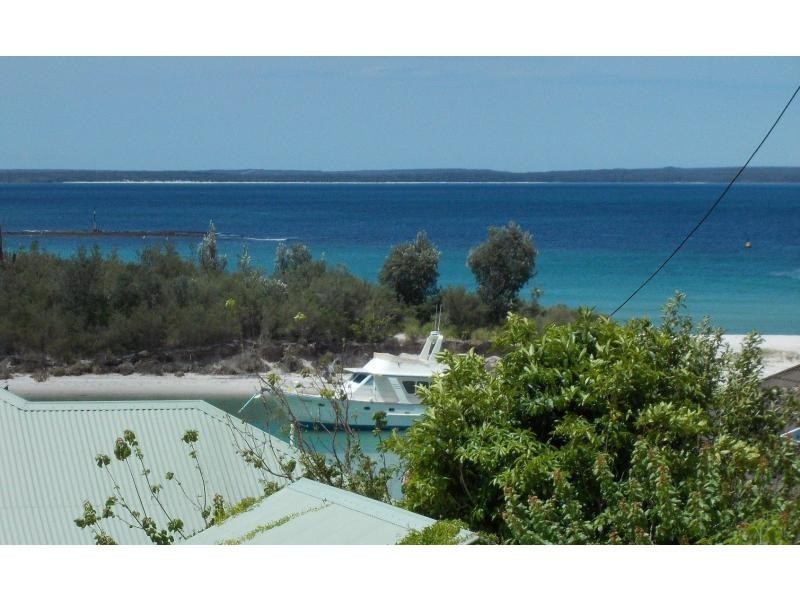 17 Tomerong Street, Huskisson NSW 2540